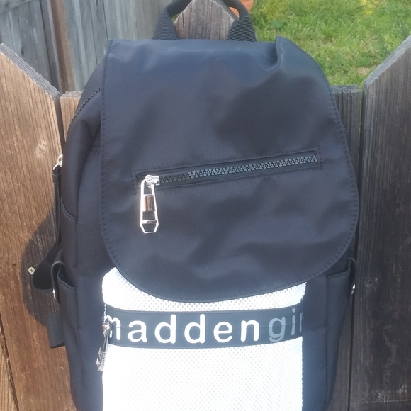 Brand new Madden Girl Backpack Super Cute!! - Picture 2 of 2